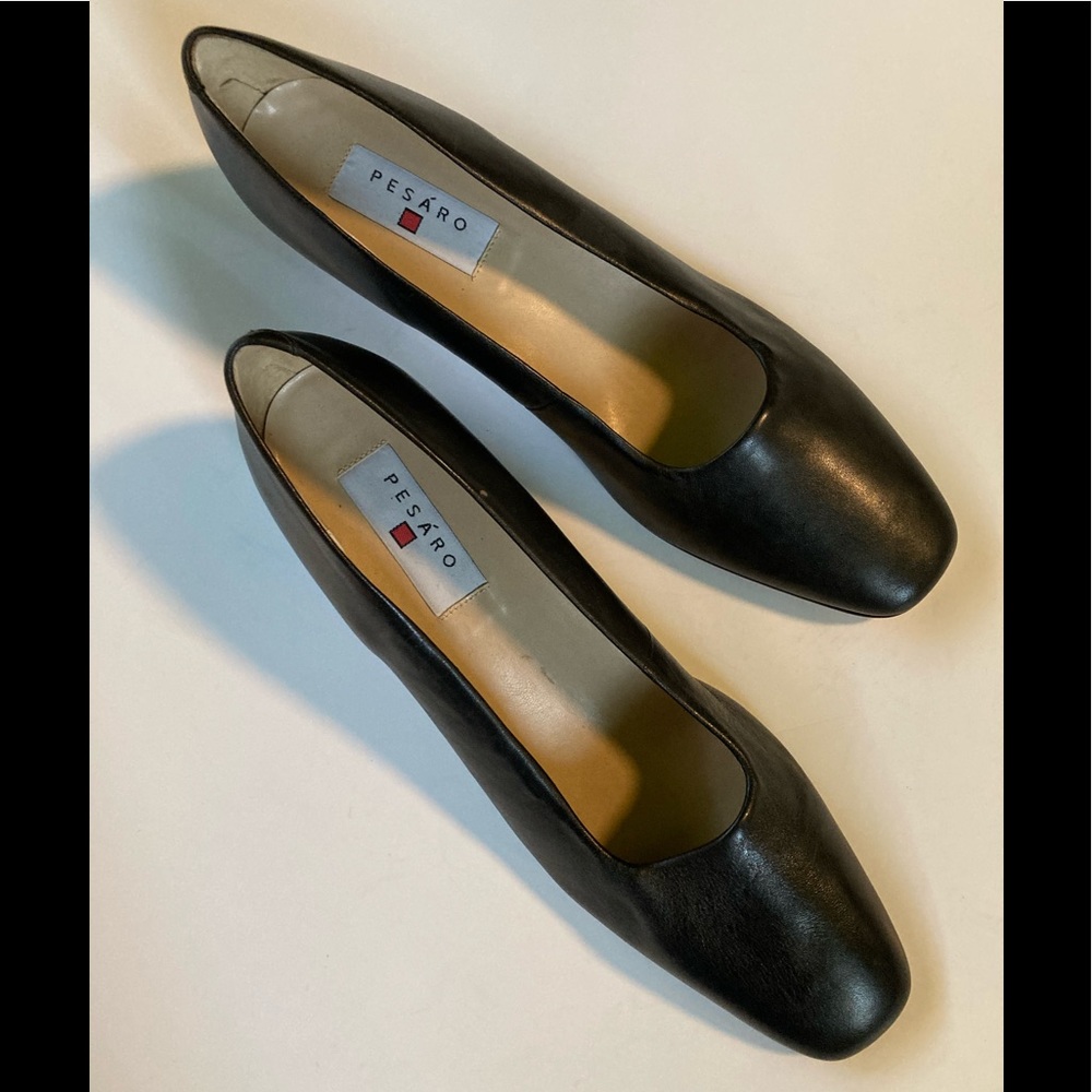 Pesáro blk leather 1.5” heel new $45.